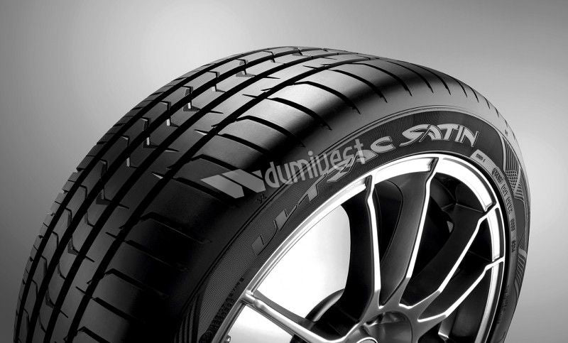 255/60R18 108W ULTRAC SATIN VW(4917)